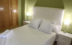 Carlota Plaza Apartamentos & Ocio
